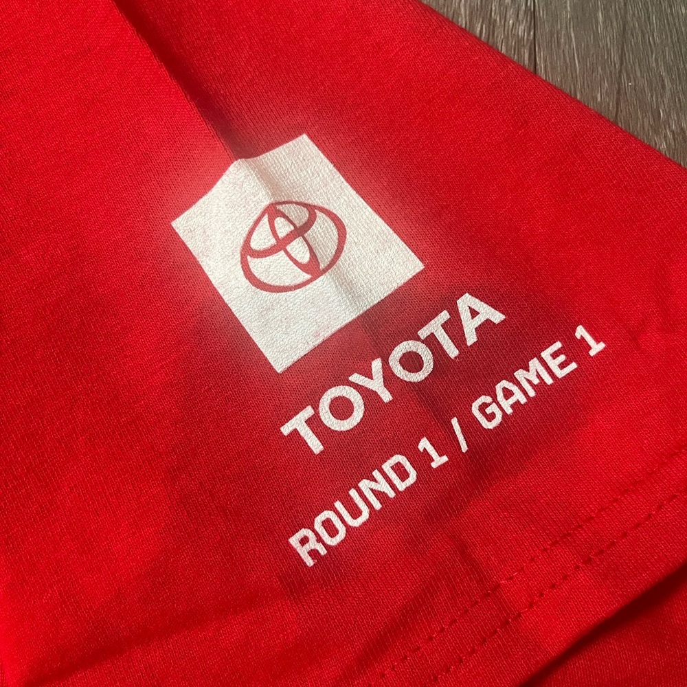 Houston Rockets 2025 Playoffs LIFTOFF XL Tshirt NBA - Picture 4 of 5